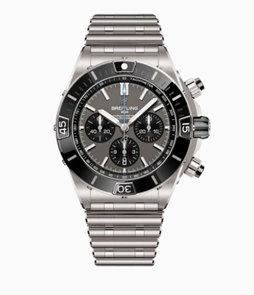 BREITLING SUPER CHRONOMAT B01 44
